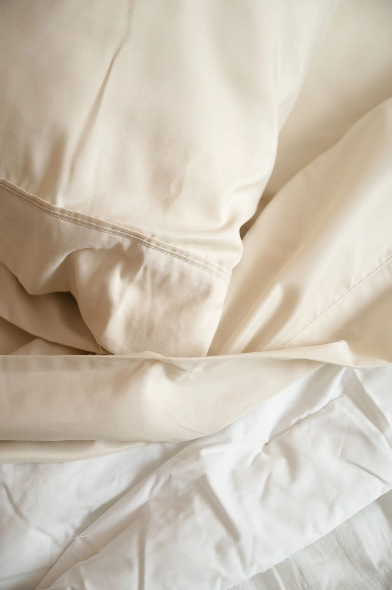 4 Piece Bamboo Flex Head Hypoallergenic Sheet Set - Image 9