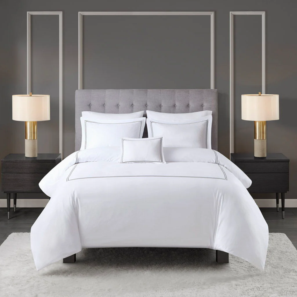500 Thread Count Luxury - King Sateen Embroidered Duvet Cover Set - White / Gray - Image 2