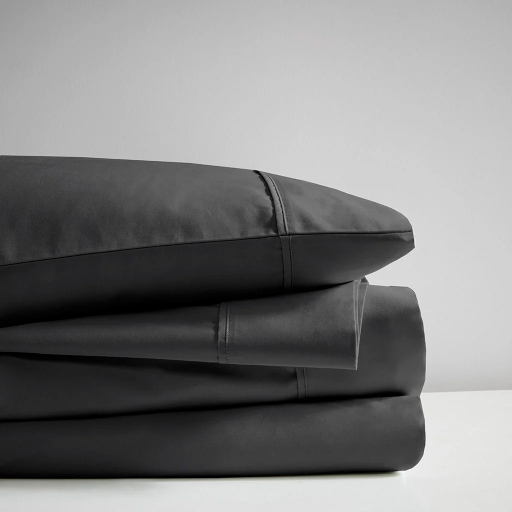 600 Thread Count - 4 Piece California King Cooling Blend Sheet Set - Black - Image 2