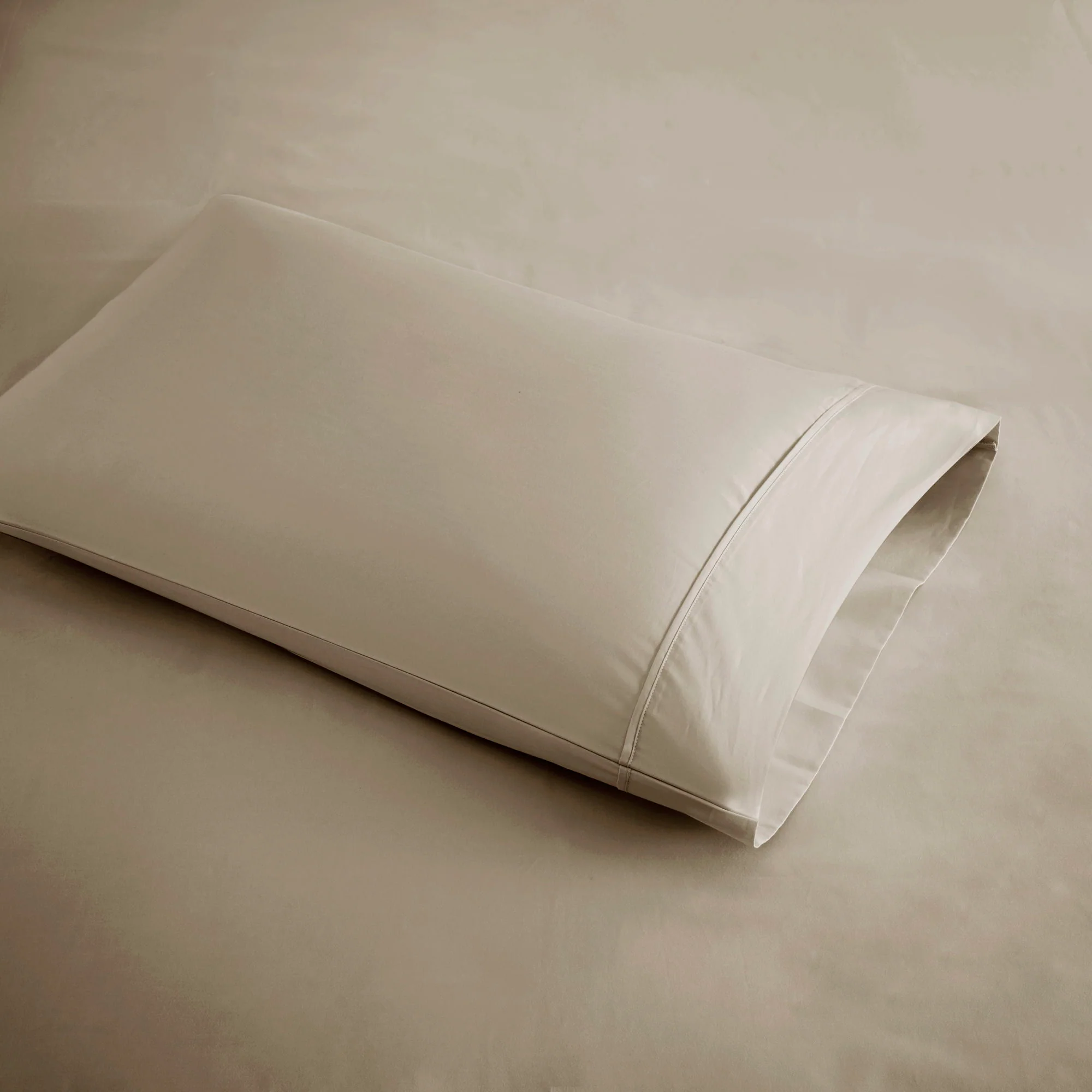 600 Thread Count - Cooling Cotton Blend 4-Piece Sheet Set - Khaki - Image 2