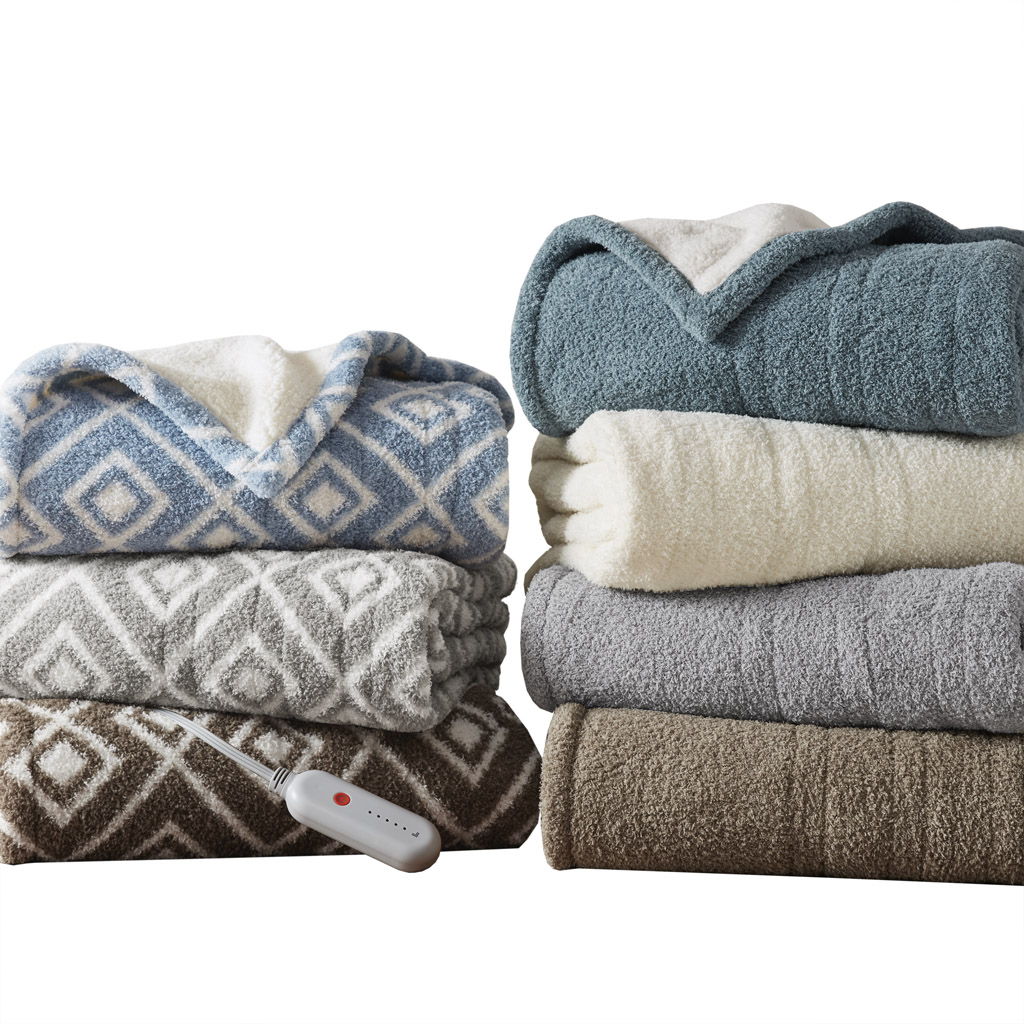 Amira - Dream Soft Heated Throw - Gray - Image 4