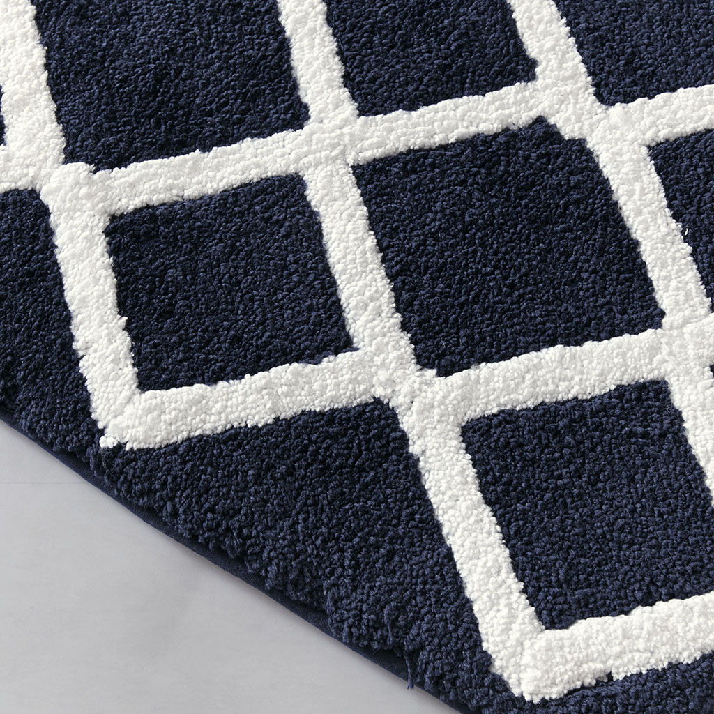 Bittman - 21" x 34" Reversible Bath Rug - Navy - Image 3