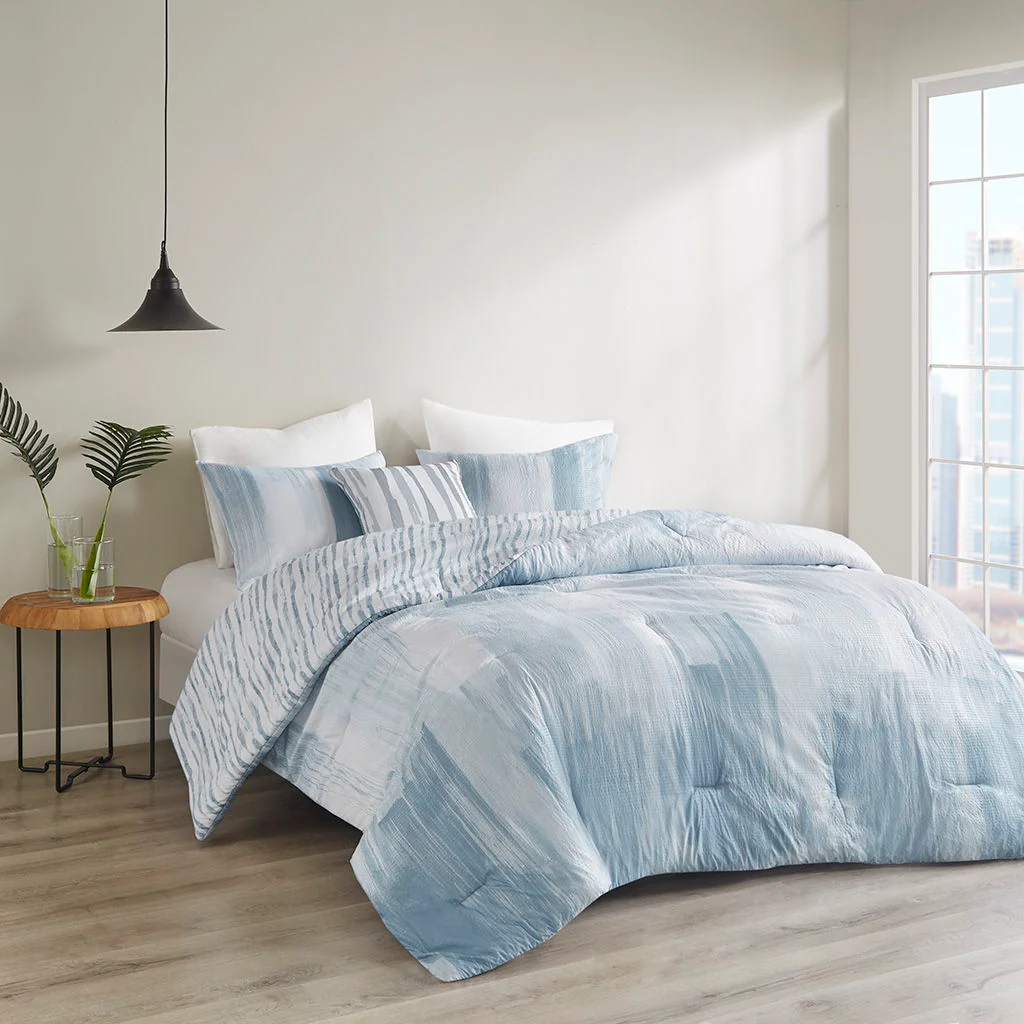 Brush Stroke - 4 Piece Oversized Reversible Comforter Set - Blue - Image 3
