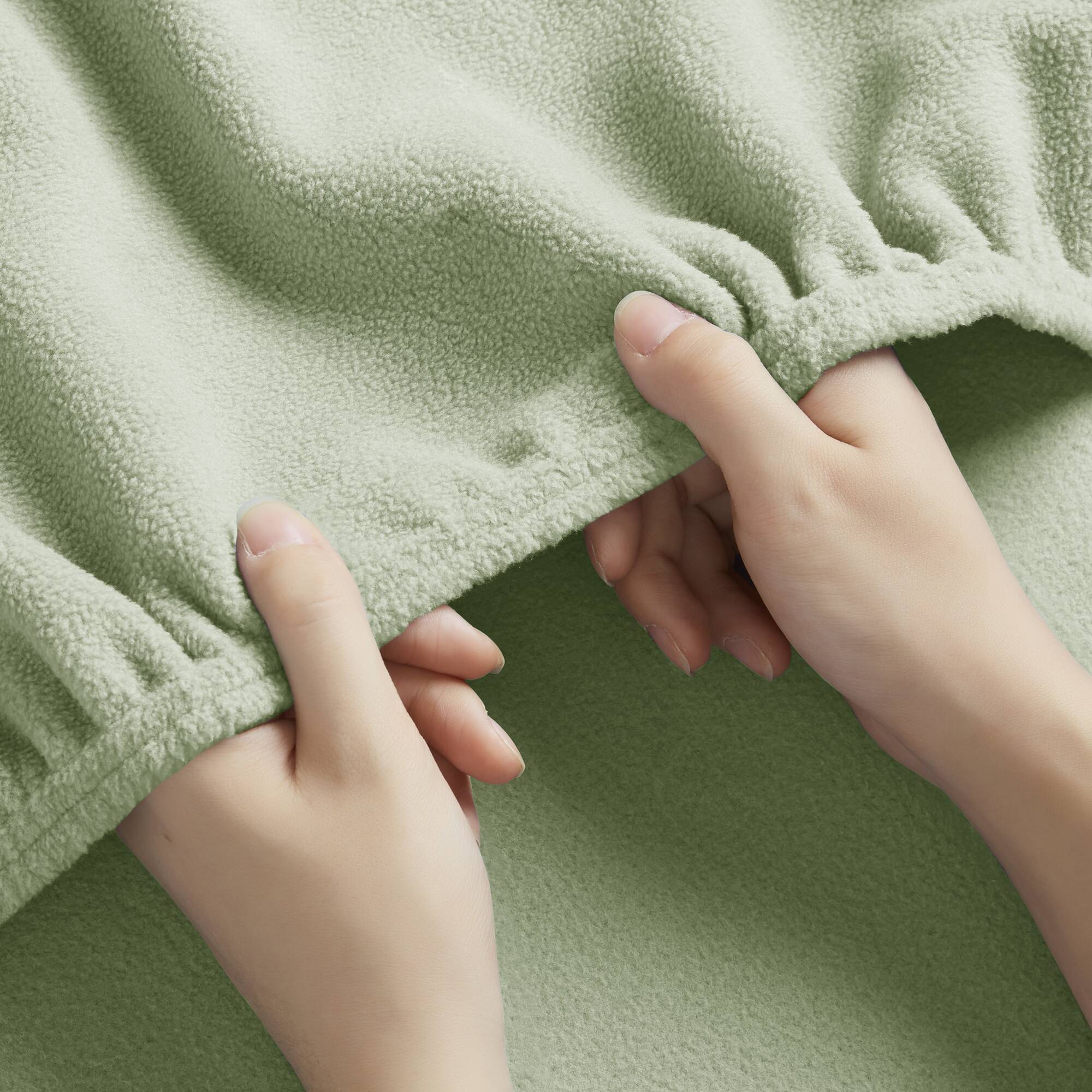Micro Fleece - California King Sheet Set - Green - Image 4