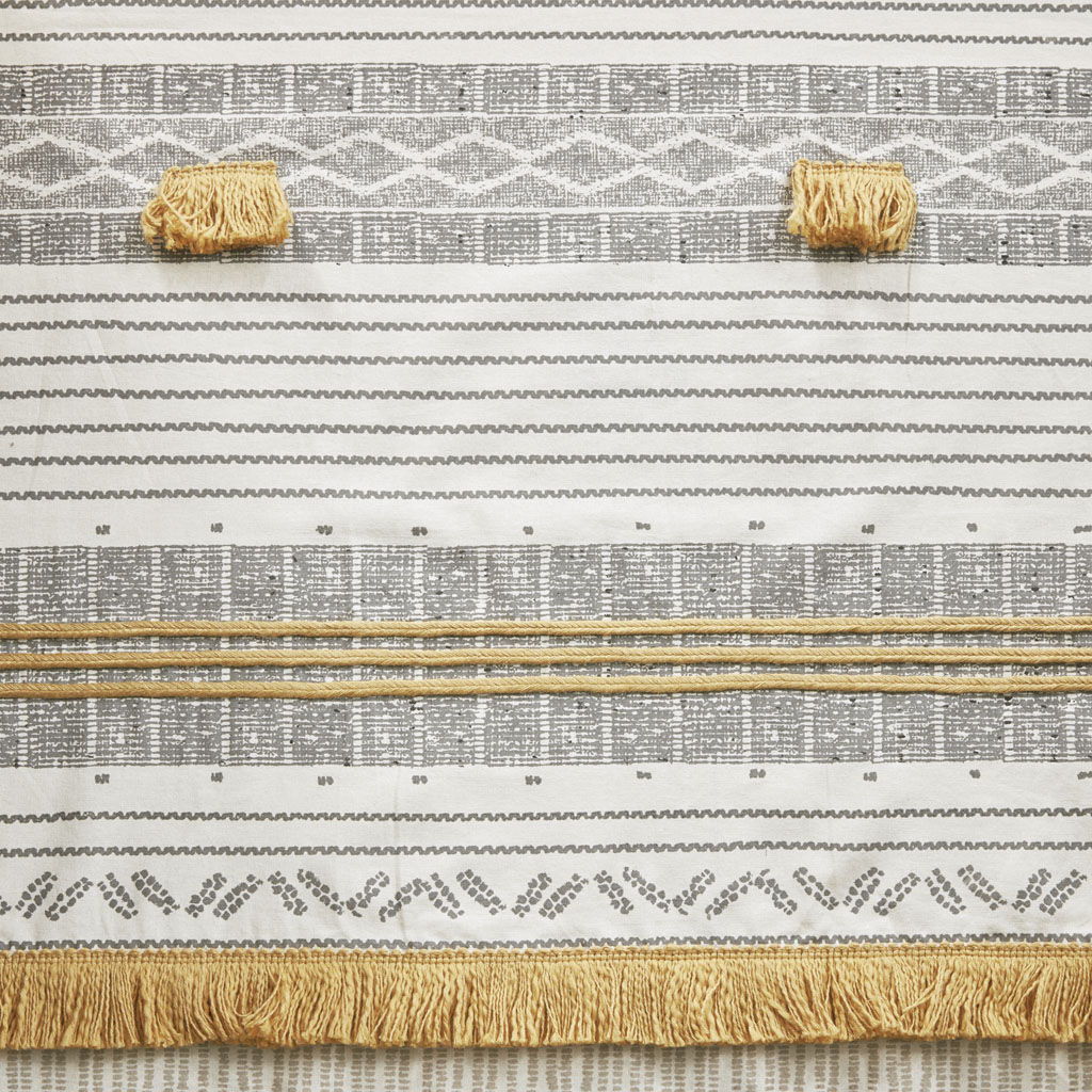 Cody - Cotton Stripe Printed Shower Curtain With Tassel - Gray / Yellow - Image 2