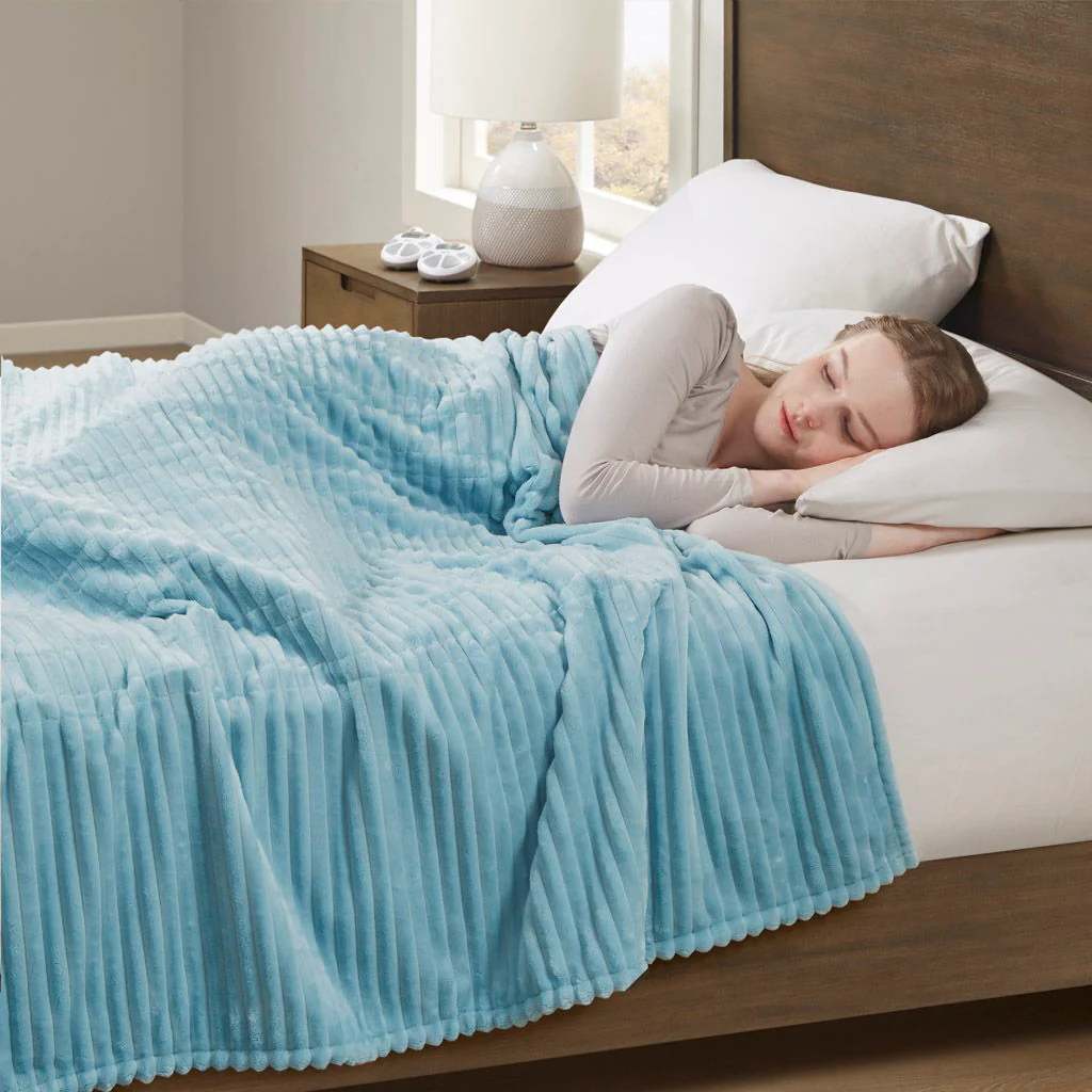 Corded Plush - Heated Blanket - Blue - Image 4
