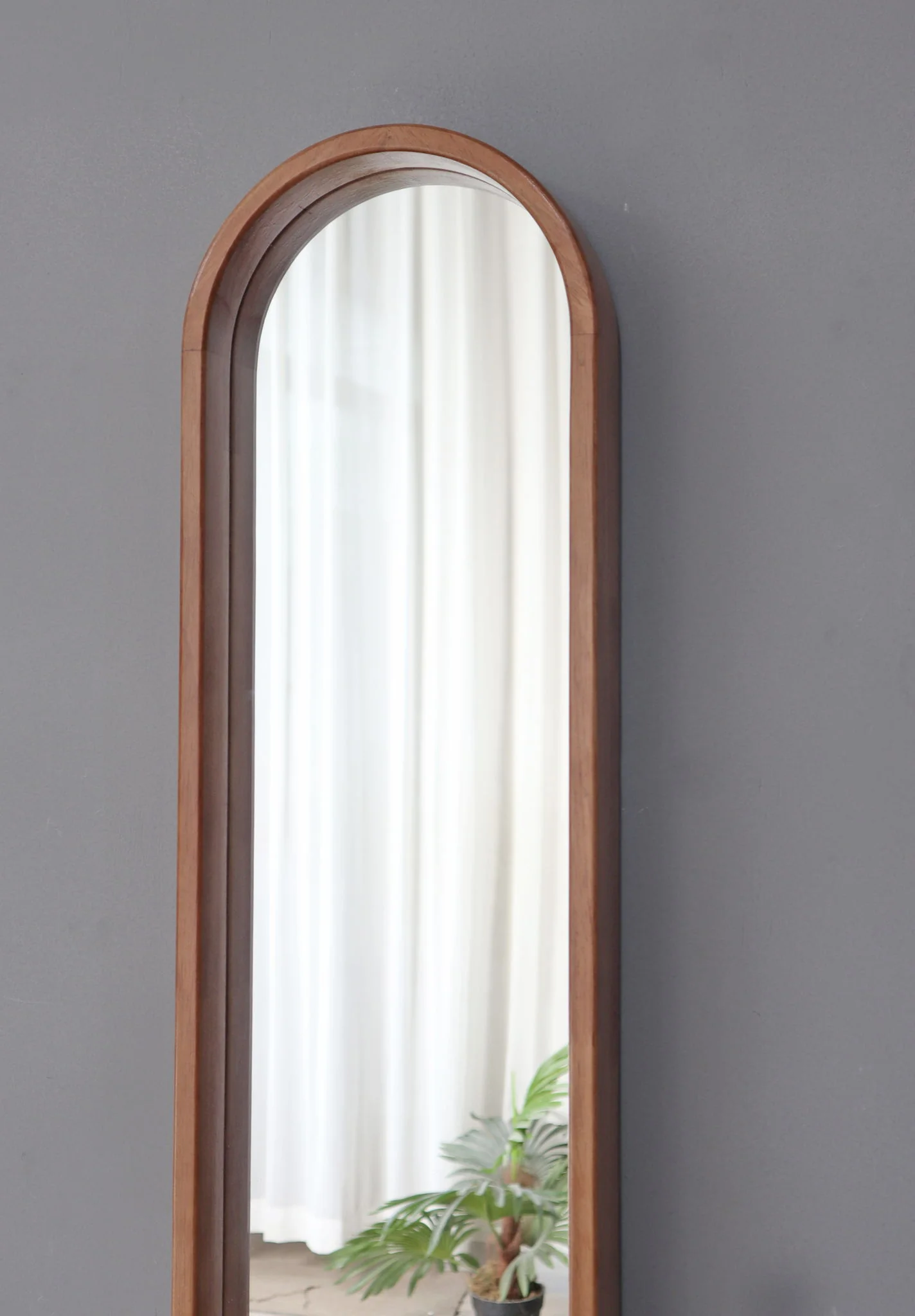 Decorative Rubber Frame Mirror With Elongated Oval Frame - Brown - Image 4