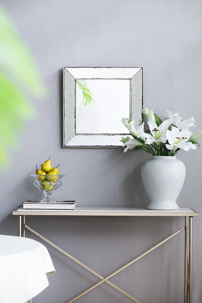 Distressed Accent Mirror, Traditional Style Framed Wall Mirror For Living Room - Image 5