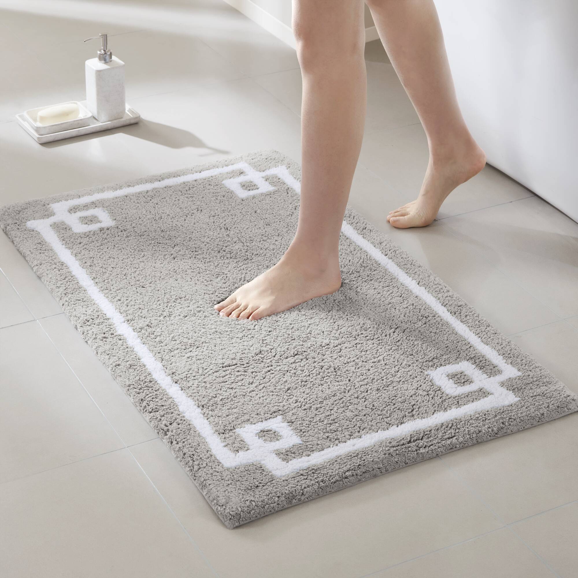 Evan - 24" x 72" Tufted Bath Rug - Gray - Image 4
