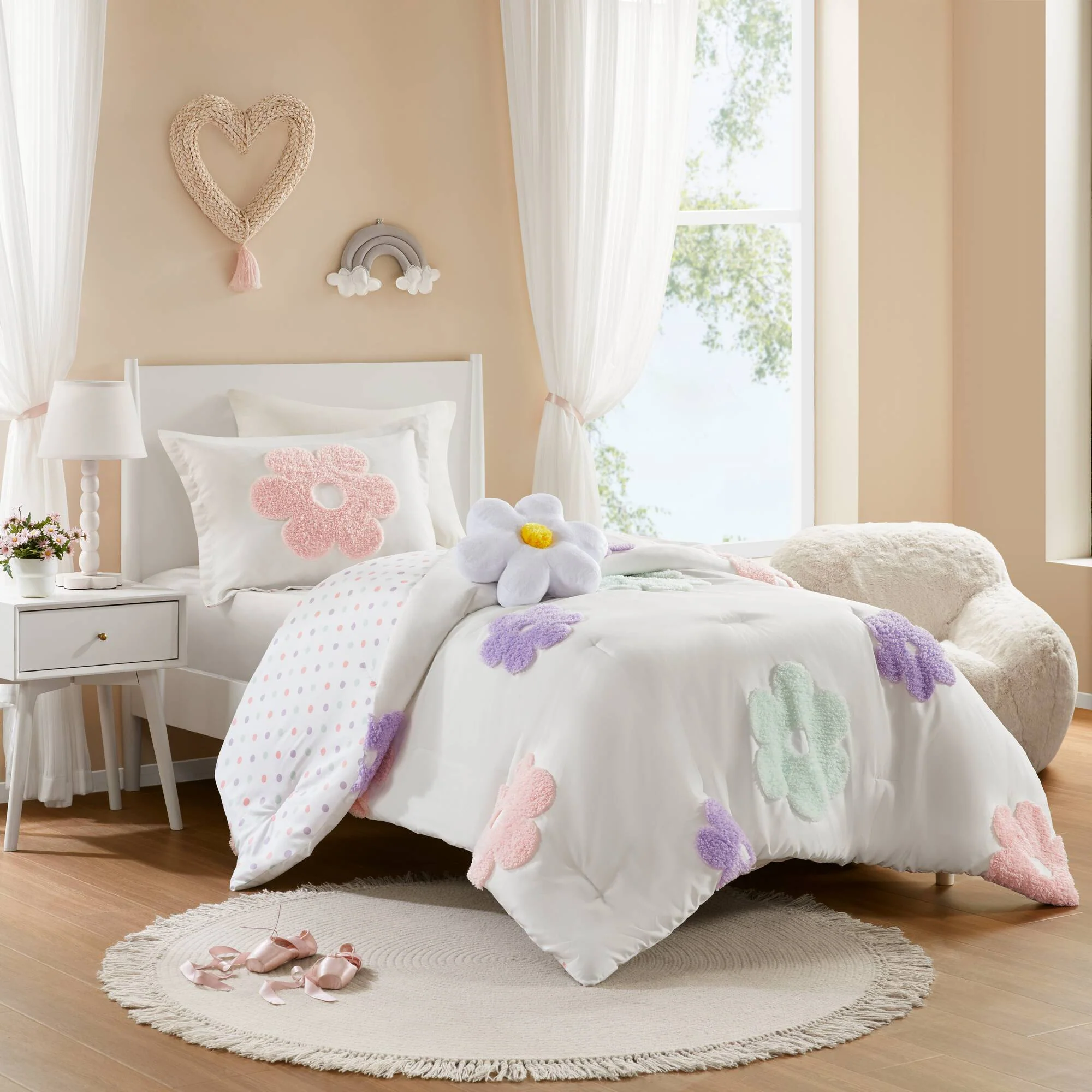 Gracie - Floral Reversible Tufted Chenille Twin Comforter Set With Flower Throw Pillow - White / Purple - Image 3
