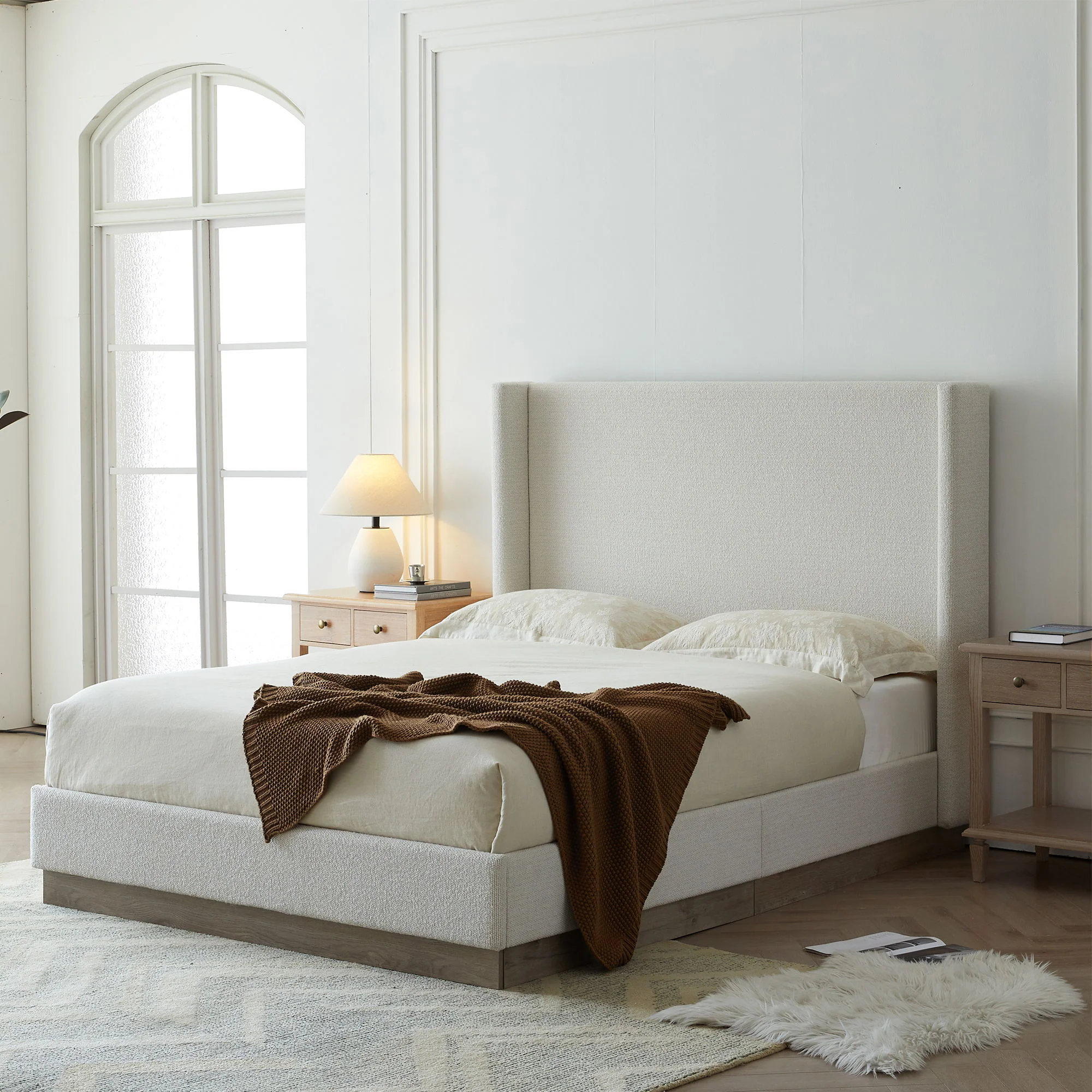 Hosford - Minimalist Upholstered Wingback Bed With Wood Base Platform - Image 16