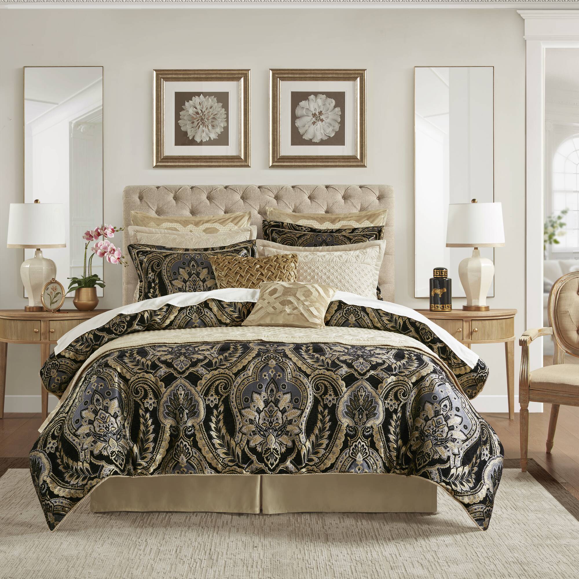 Julius - King Comforter Set - Black