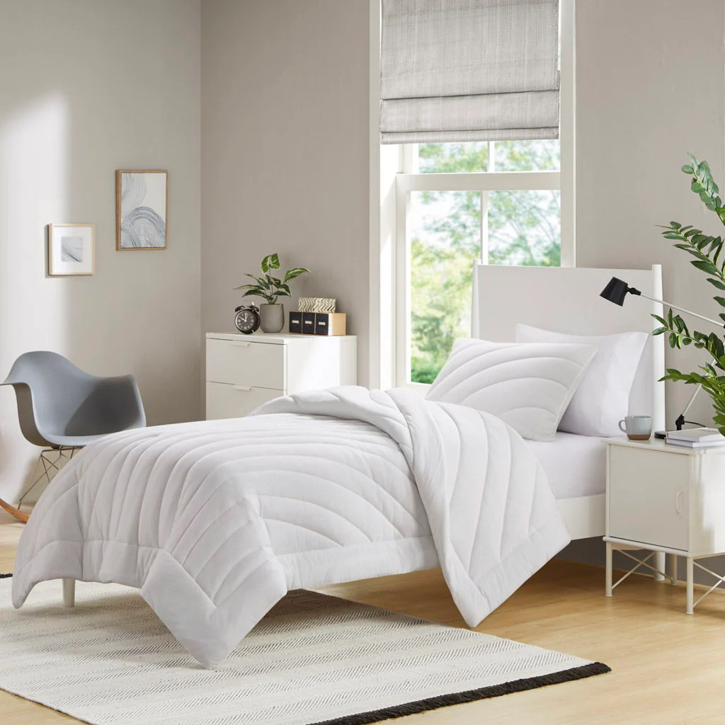 Juniper - Poly Jersey Puffy Twin Comforter Set - White - Image 3