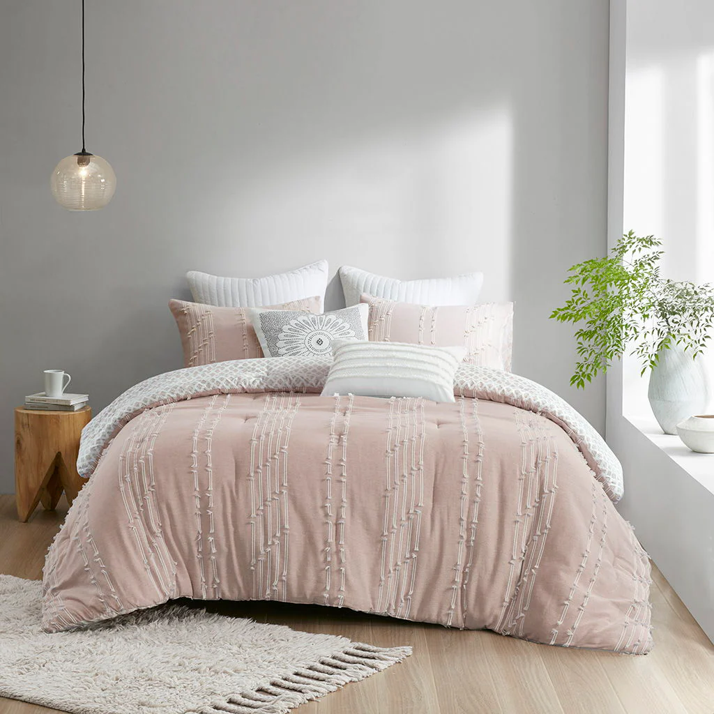 Kara - King 3 Piece Comforter Set - Blush - Image 2