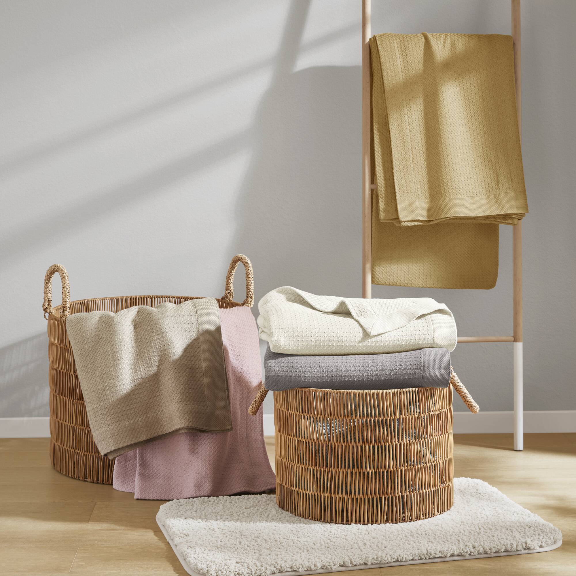 Egyptian Cotton - King Blanket - Khaki - Image 4