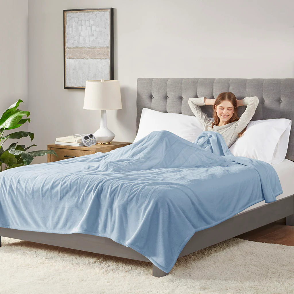 King Heated Blanket - Light Blue - Image 2