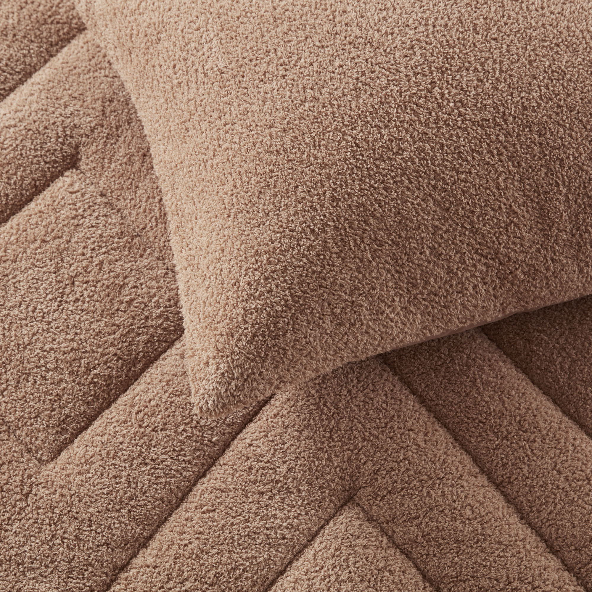Kyla - Full/Queen Double Diamond Quilted Teddy Comforter Set - Brown - Image 3