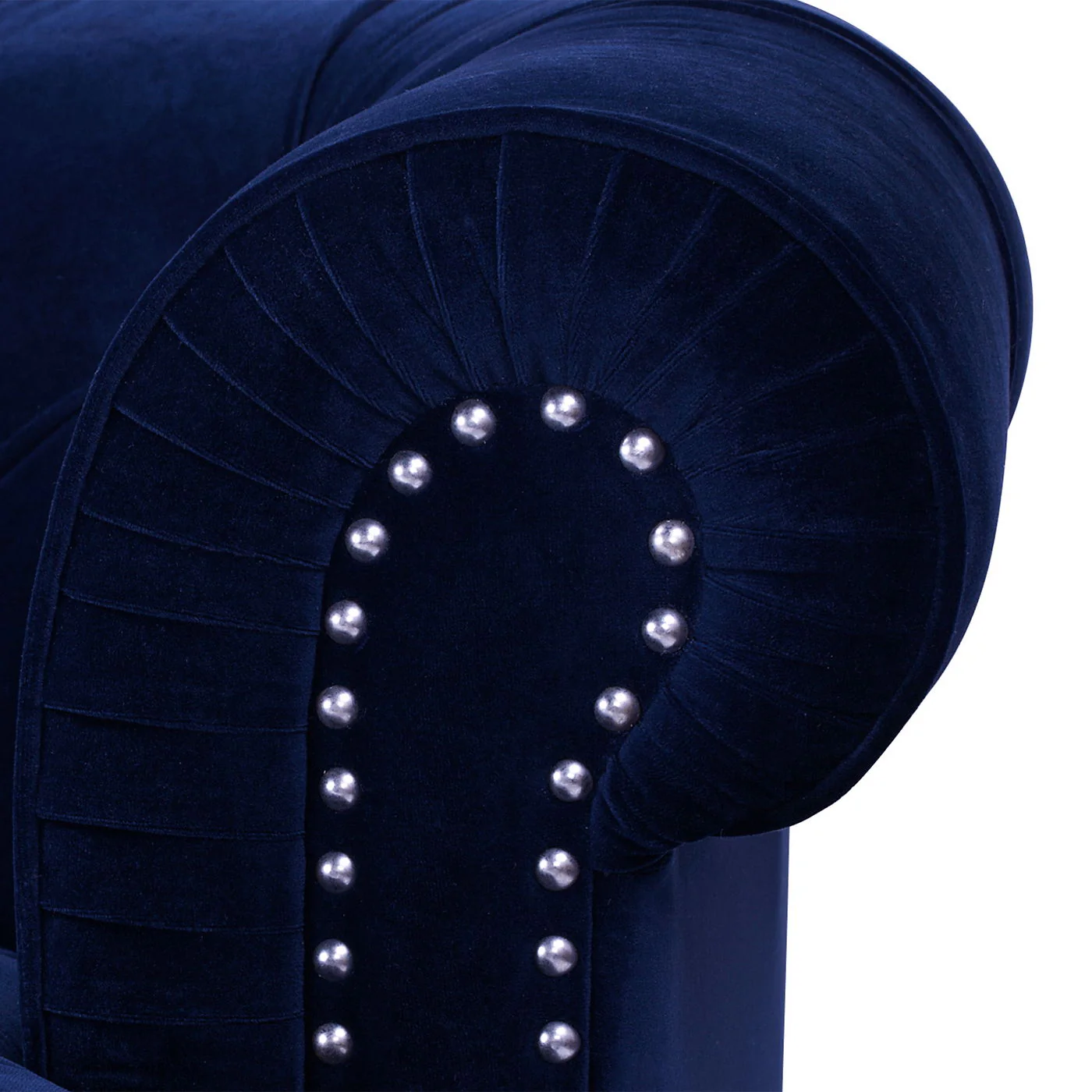 La Rosa - Victorian Chesterfield Tufted Sofa - Image 11