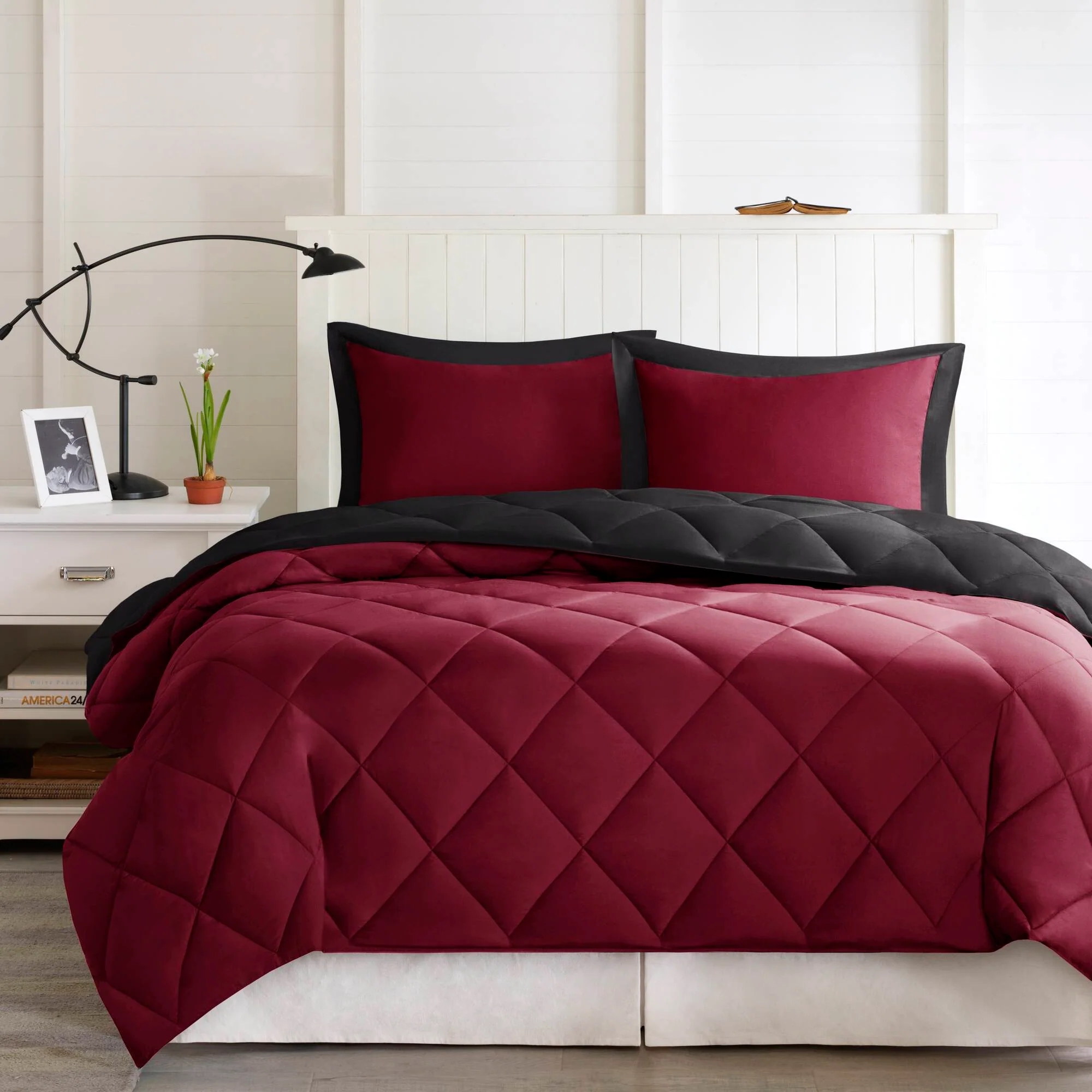 Larkspur - Full/Queen 3M Scotchgard Diamond Quilting Reversible Down Alternative Comforter Set - Red/Black