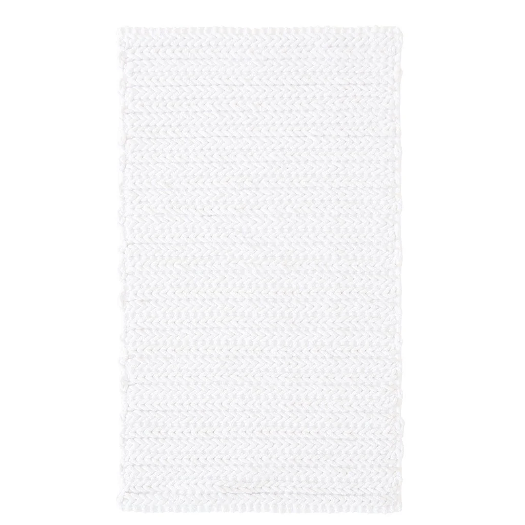 Lasso - 24" Chain Stitch Rug - White - Image 4