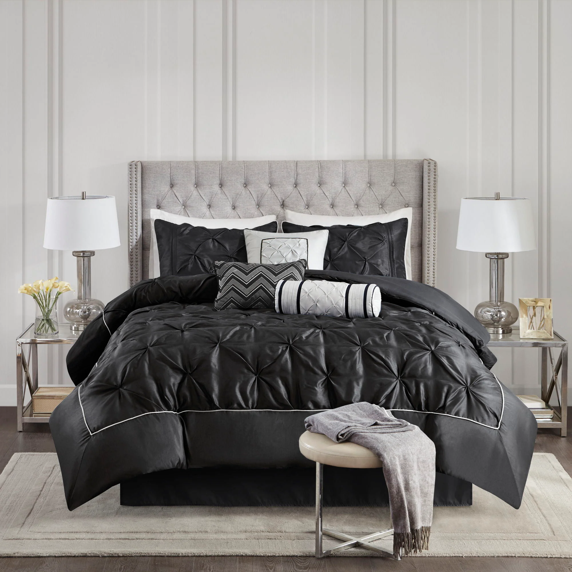 Laurel - Pieced Pleated 7 Piece Tufted Comforter Set - Black