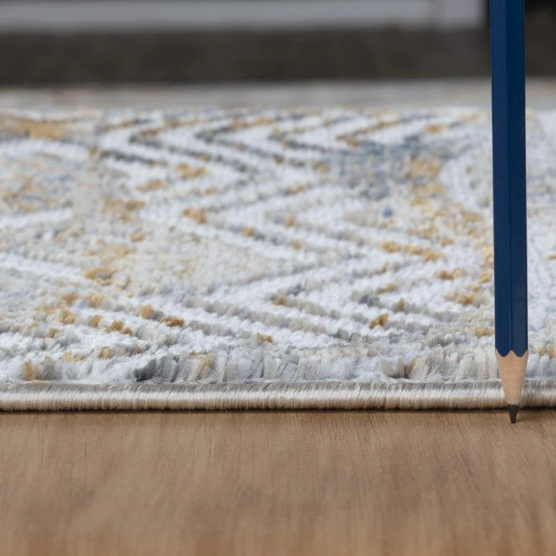 Legacy - 5'3" X 7' Area Rug - Multi / White - Image 2