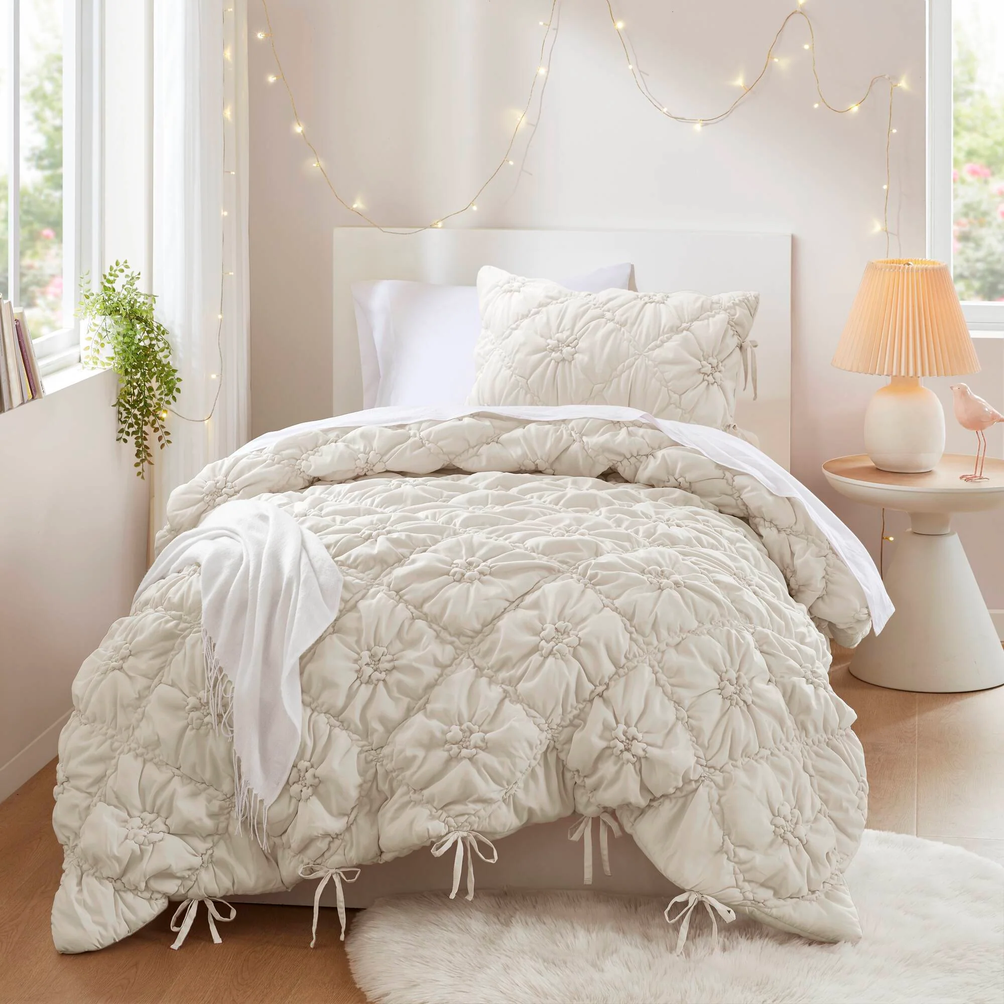 Lily - 2 Piece Comforter Set - Ivory