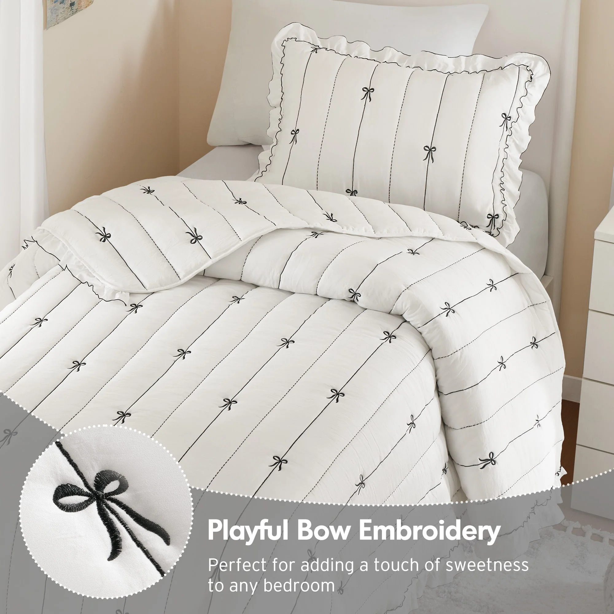 Liv - Microfiber Quilt Set - White / Black - Image 4