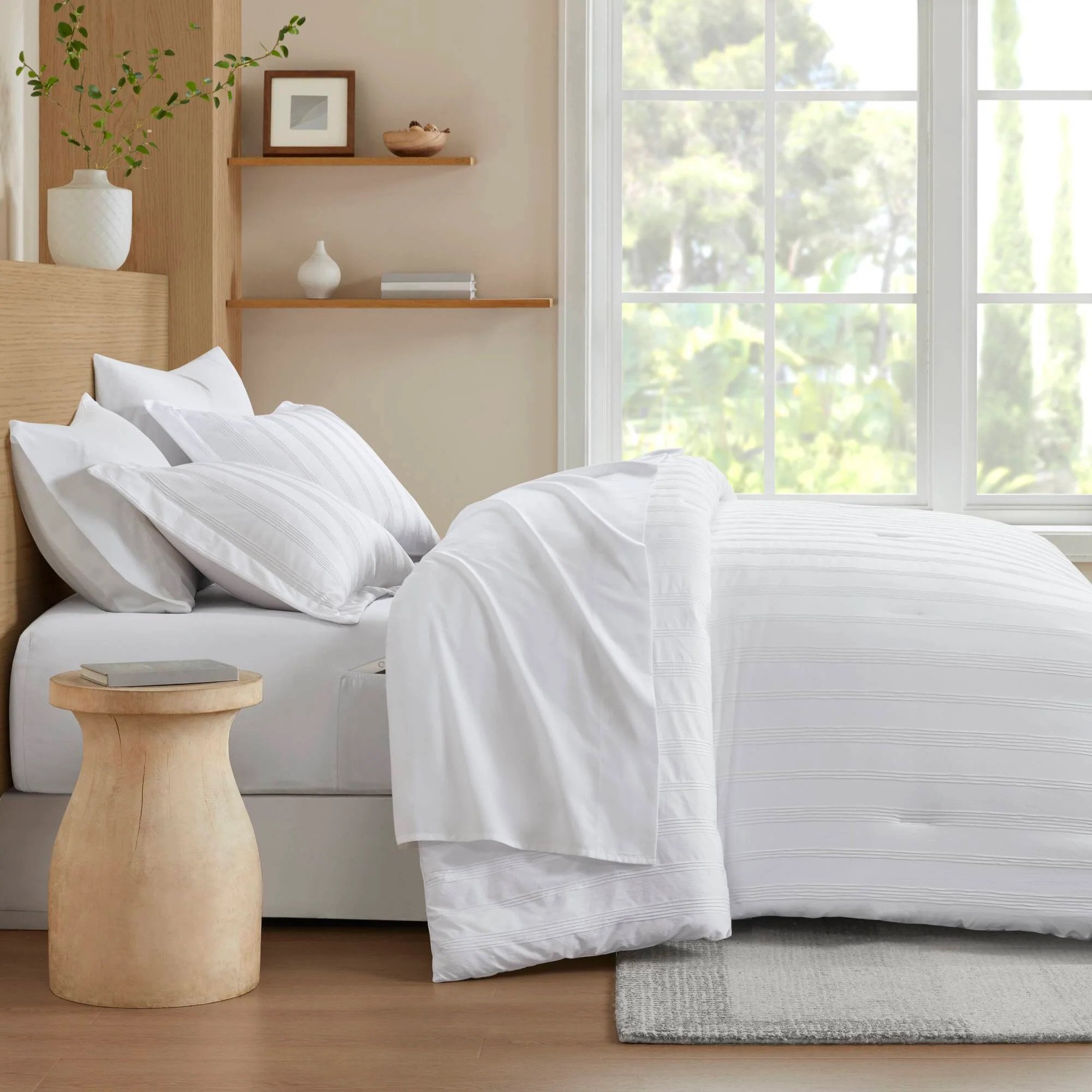 Logan - King Striped Comforter Set - White - Image 3