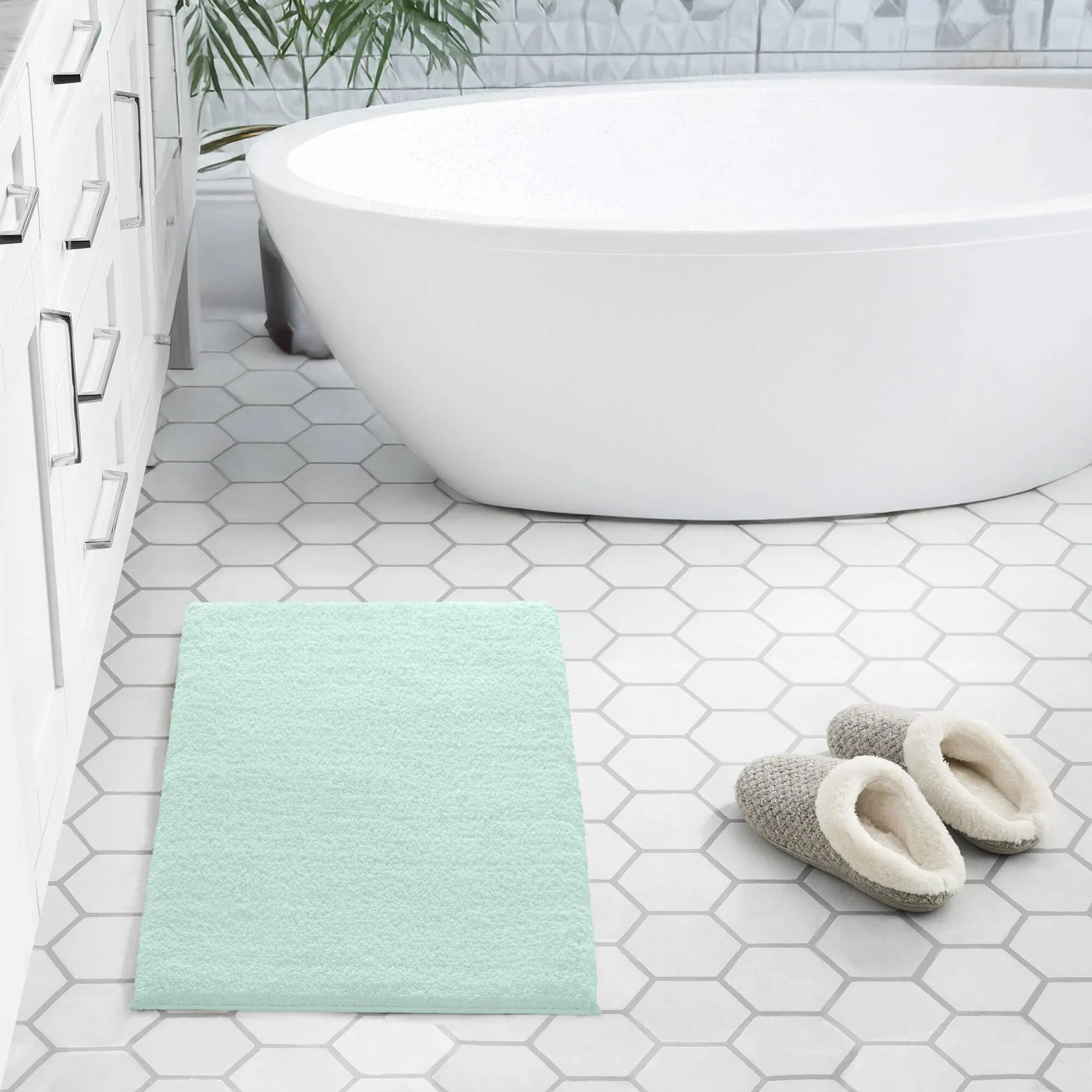 Marshmallow - 20" x 24" Contour Bath Rug - Seafoam - Image 2