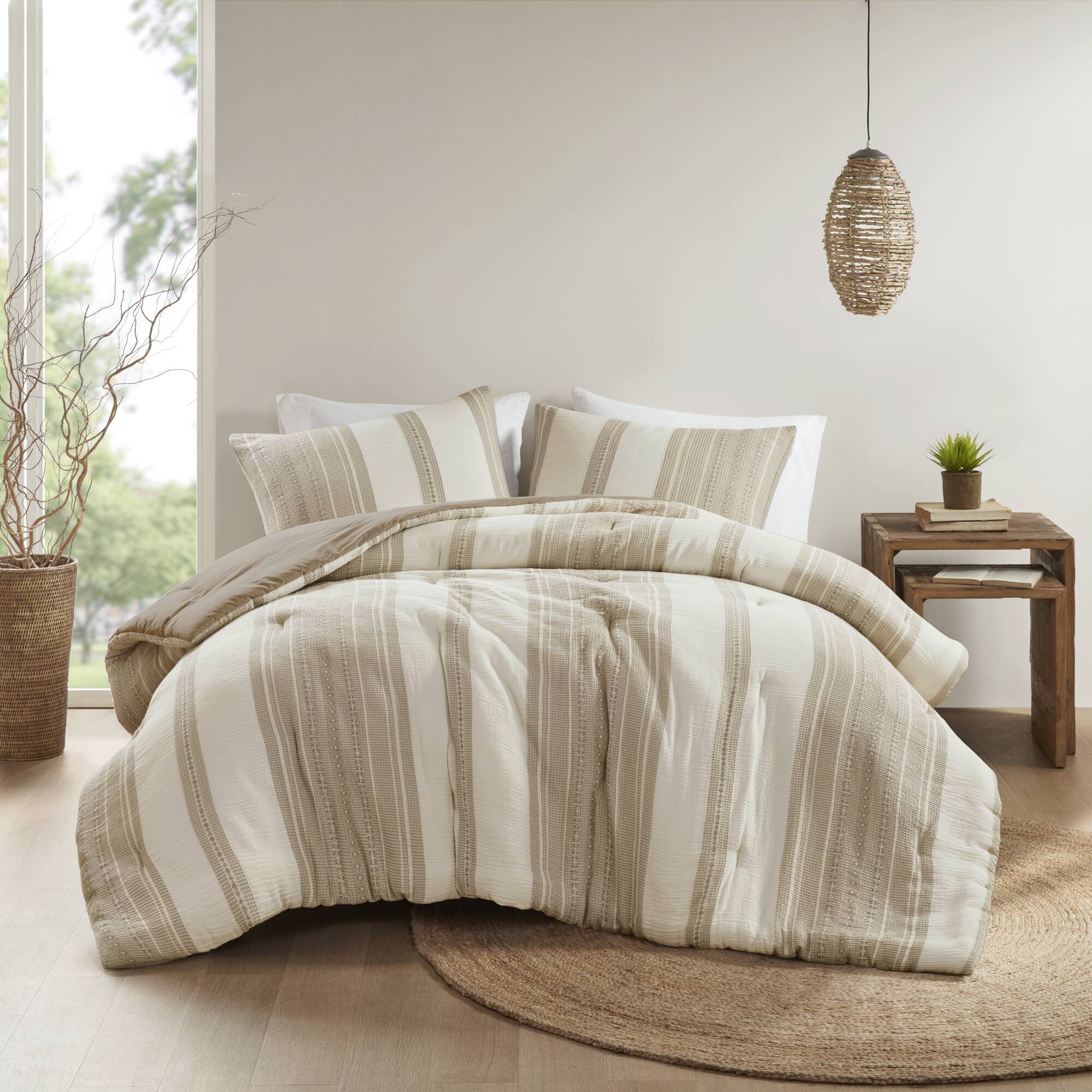 Mesa - 3 Piece Full/Queen Comforter Set - Tan - Image 4