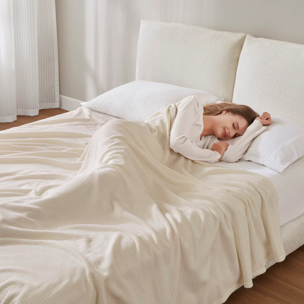 Microfleece - Blanket - Taupe - Image 2