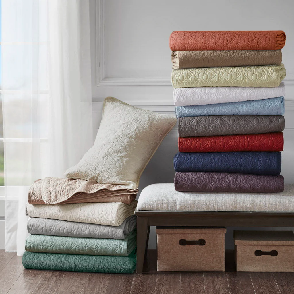 Quebec - 3 Piece Queen Reversible Bedspread Set - Balsam Green - Image 4