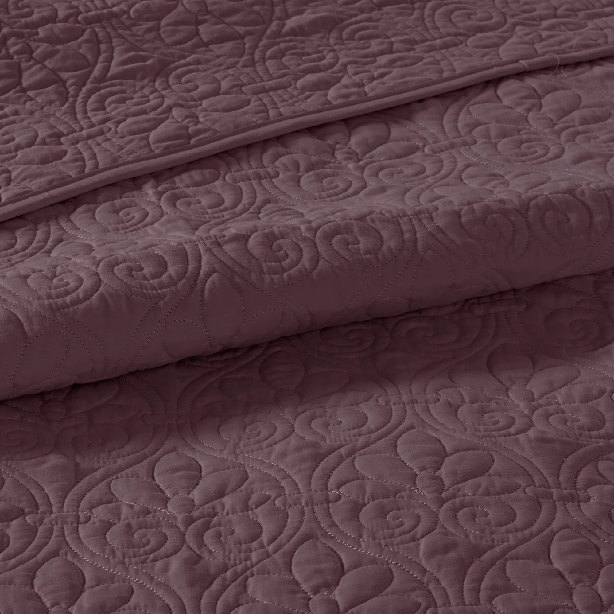 Quebec - King Reversible Bedspread Set - Purple - Image 3