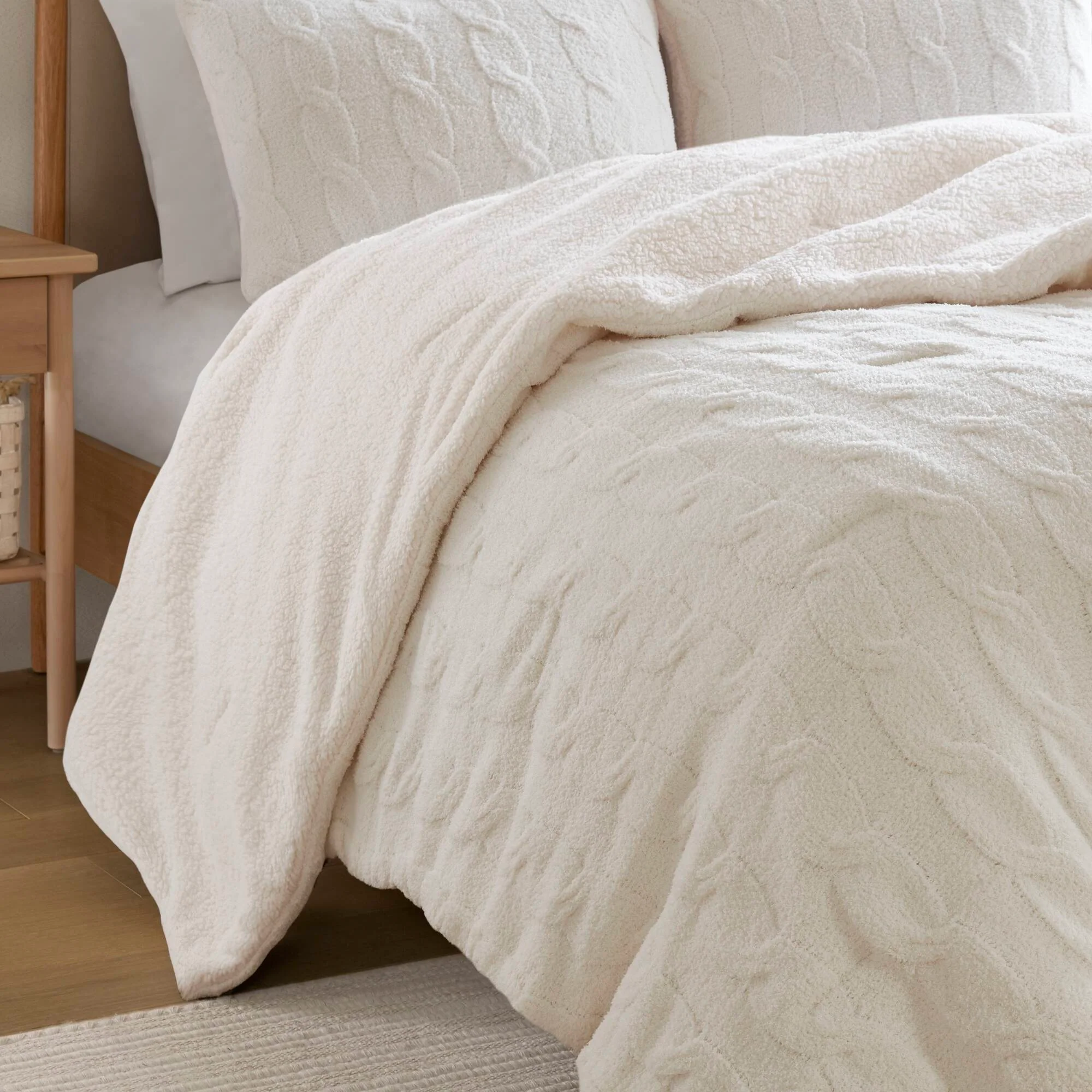 Riordan - Full/Queen Cable Knit Comforter Set - Ivory - Image 2