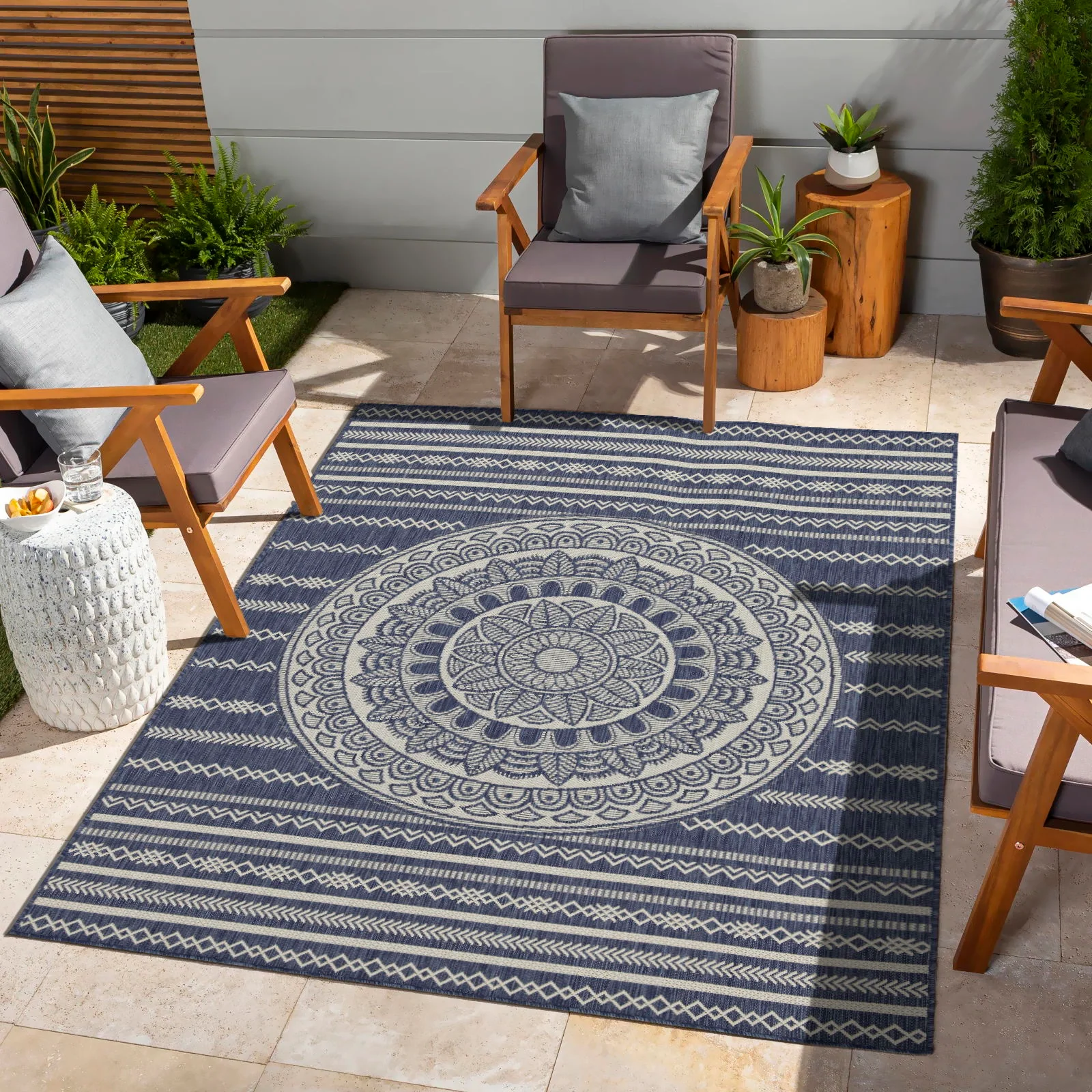 Sunshine - 5'3" X 7'3" Indoor, Outdoor Area Rug - Blue - Polypropylene - Image 3