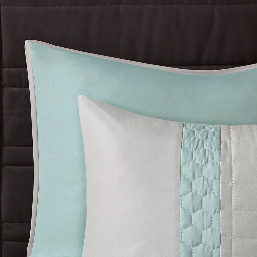 Tinsley - Queen 8 Piece Comforter Set - Seafoam / Gray - Image 2