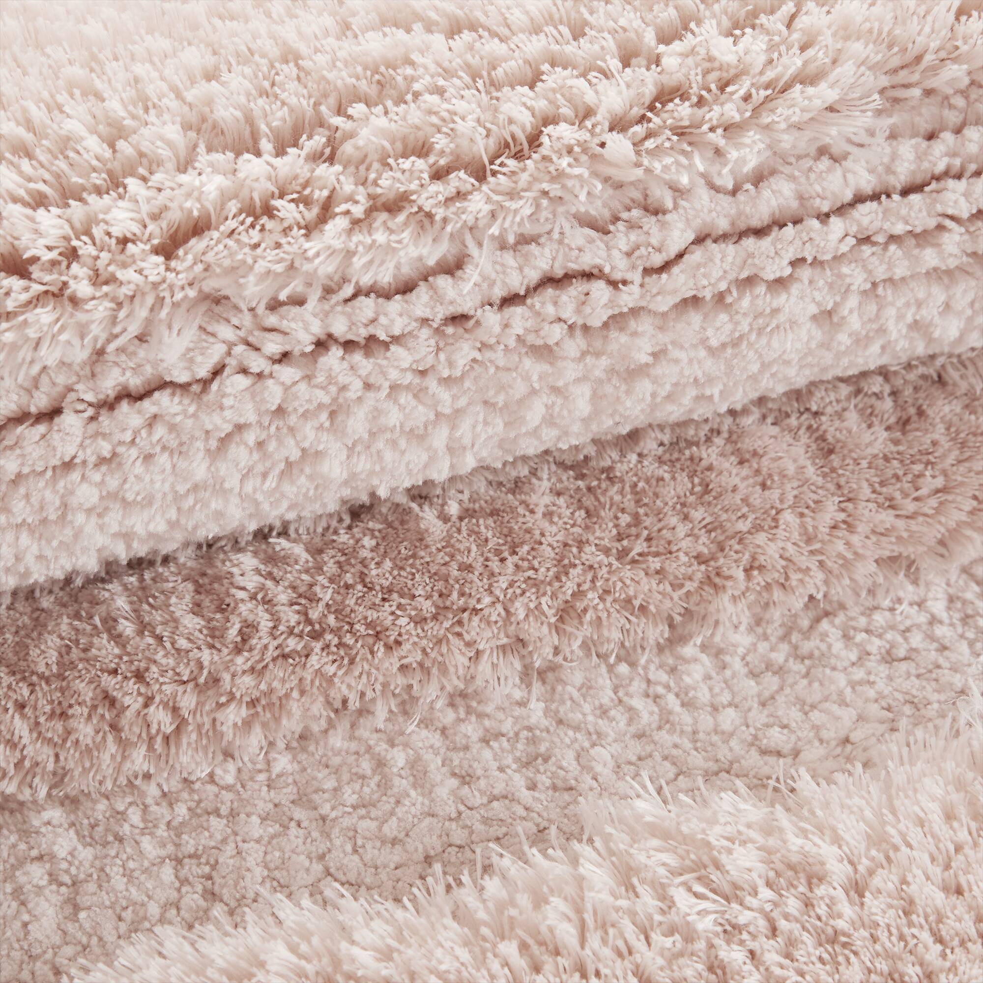 Tufted Pearl Channel - 17" x 24" Rug - Blush - Image 4