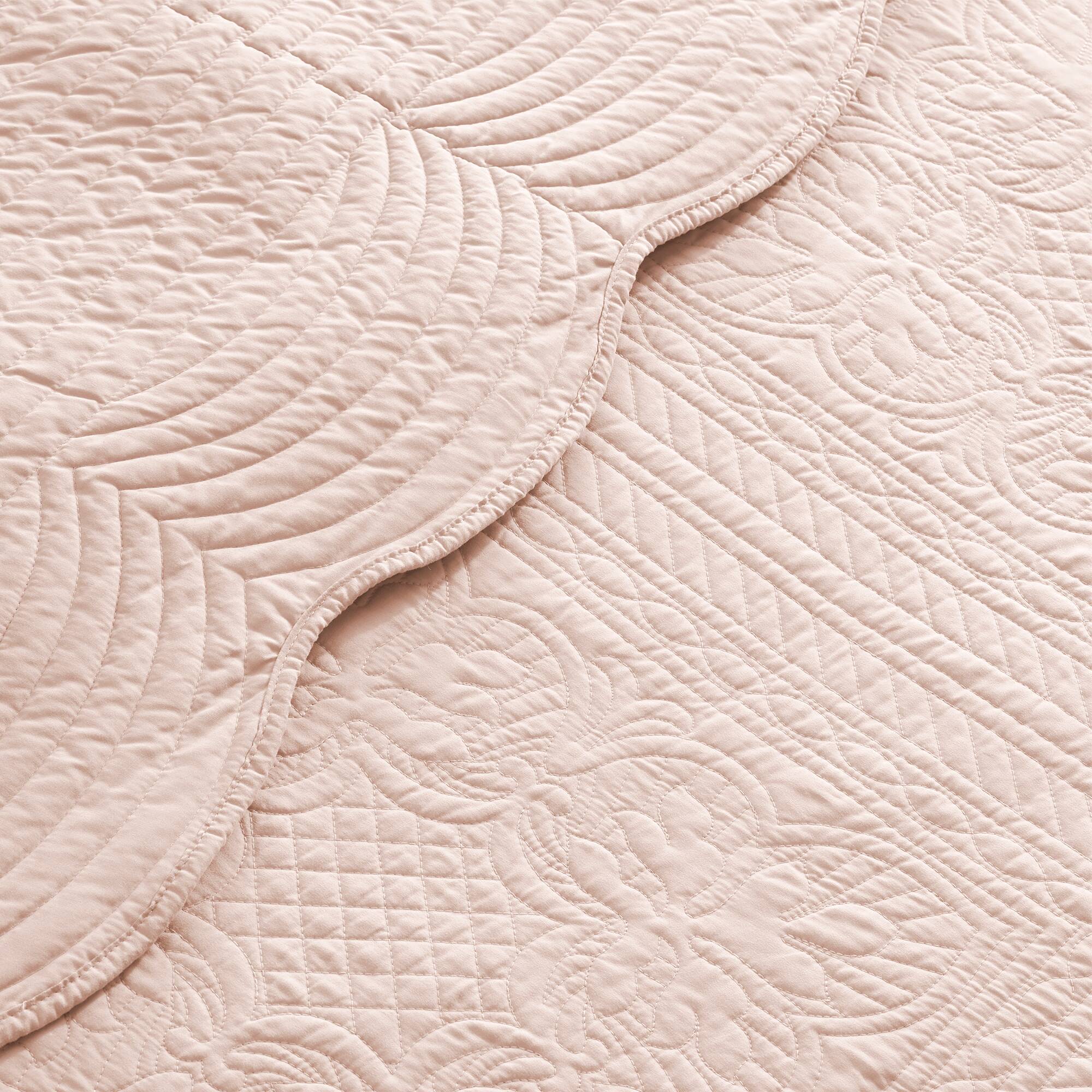 Tuscany - 3 Piece Reversible Scalloped Edge Coverlet Set - Blush - Image 4