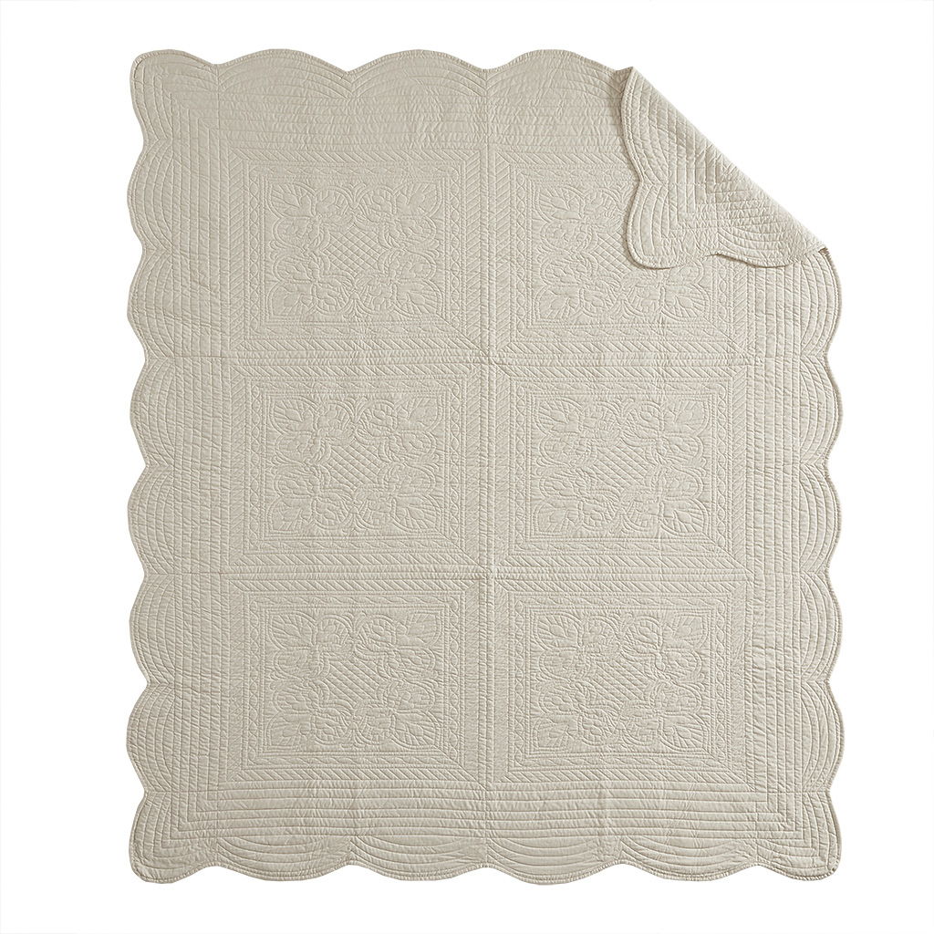 Tuscany - Oversized Quilted Throw - Cream - Image 2
