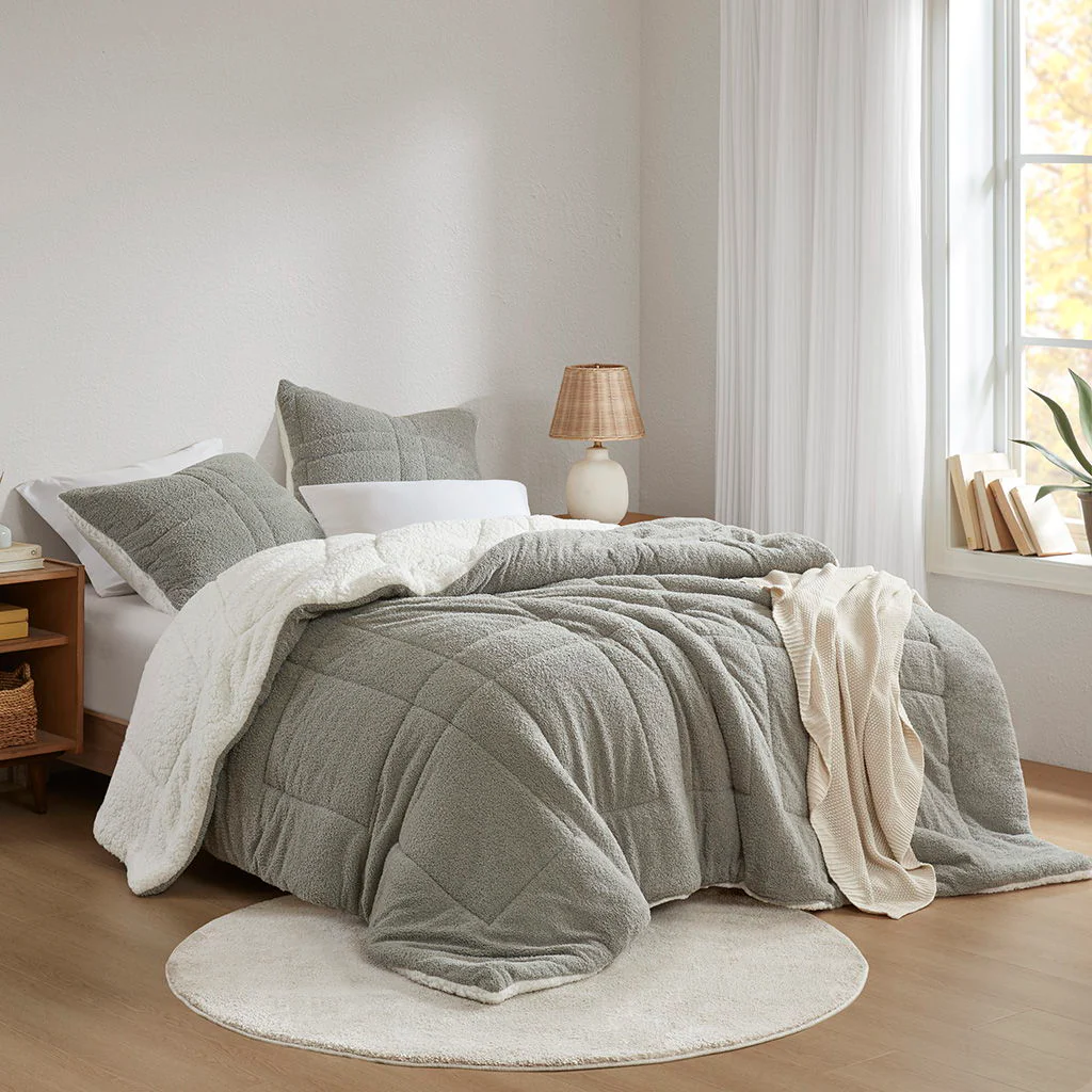 Wynne - 3 Piece Full/Queen Comforter Set - Gray